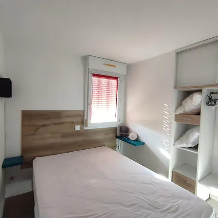 4-5person. Avec Piscine Cote Richelieu Apartamento